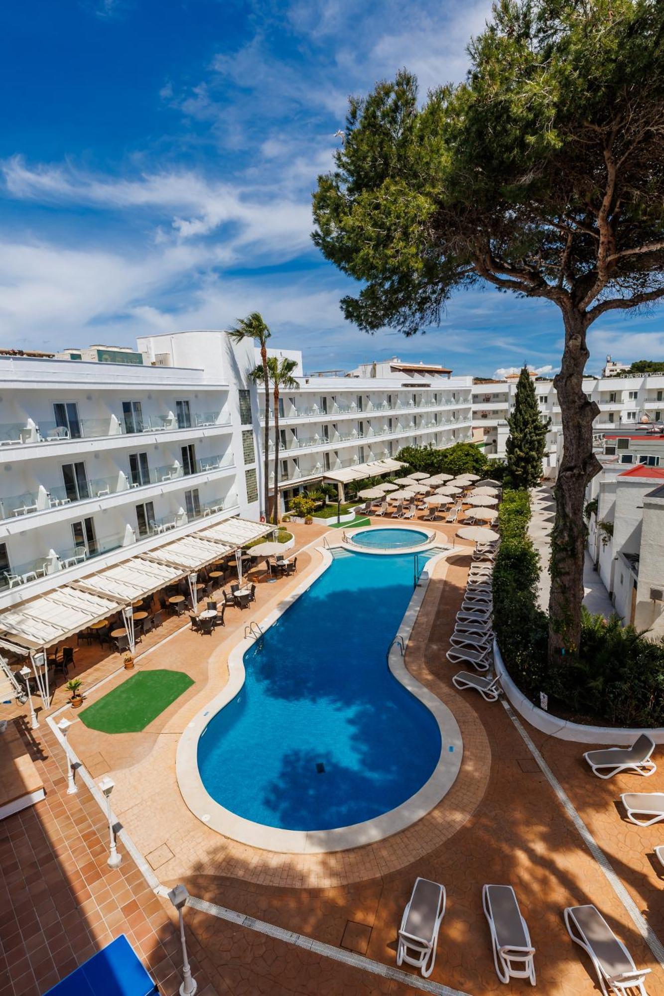 Hotel O7 Alondra Cala Ratjada  Exterior photo